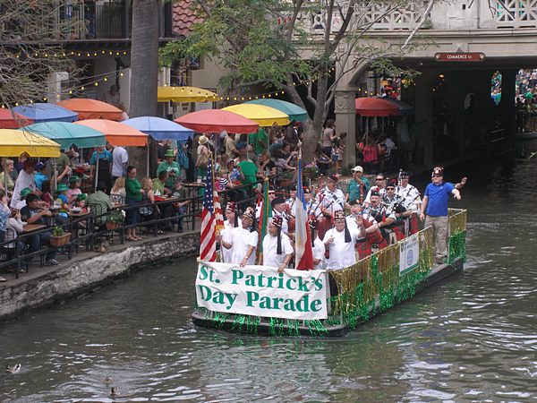 ST. Patrick's Day Celebration Savannah River Street 2013 